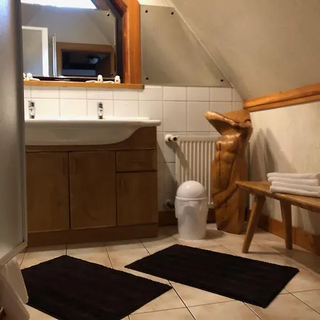Nocleg ze śniadaniem Art House Szymaszkowa 1