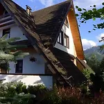 B&B Art House Szymaszkowa 1 3*
